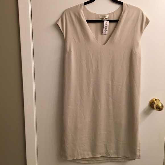 🔮2 for $100🔮 NEW Aritzia babaton PEDRO DRESS - Picture 2 of 5